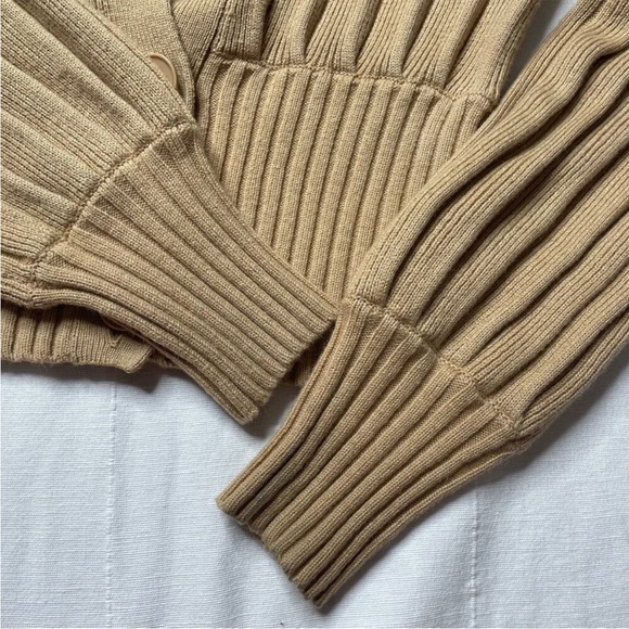 Aritzia Wilfred Brown Plunge Front Cardigan Size XS Button Merino Wool Cozy Warm - Picture 5 of 8